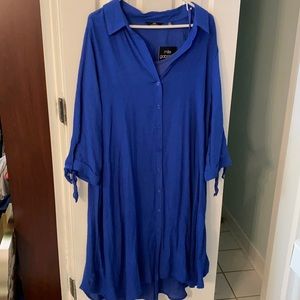 Mlle Gabrielle NWT blue dress